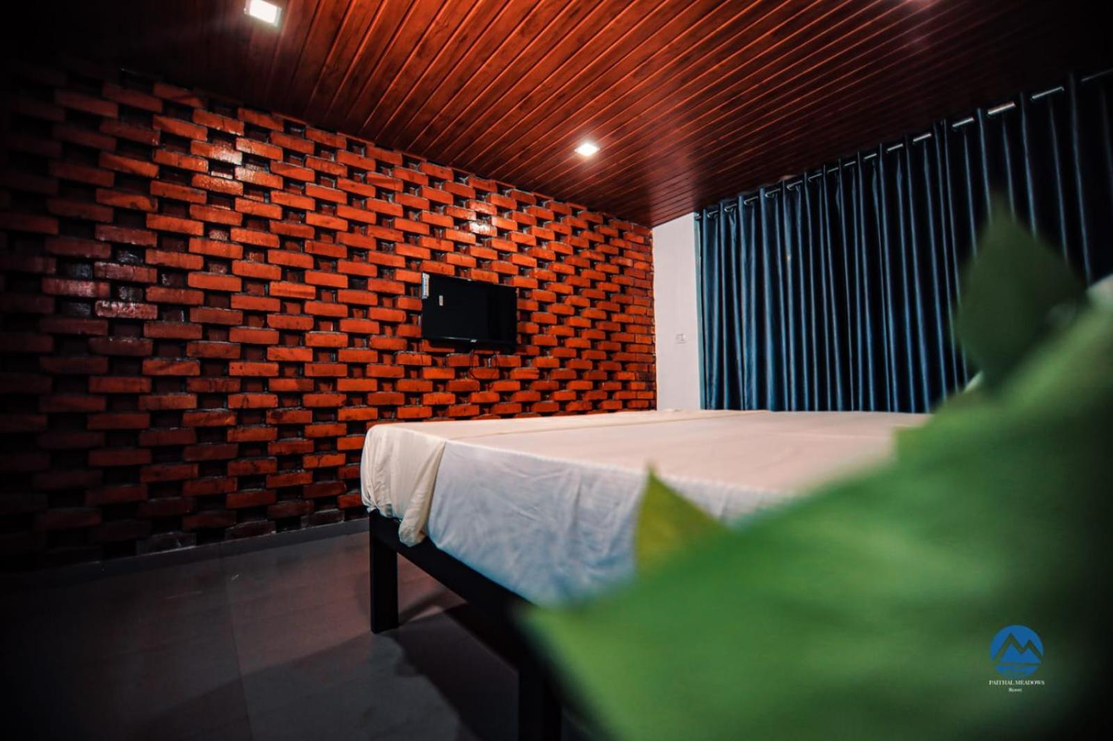 Paithal Meadows Hotel Paithalmala Exterior photo